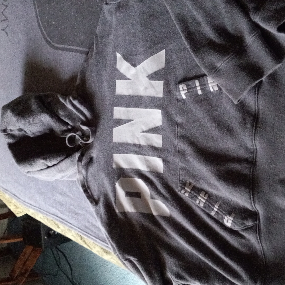 Vs pink crop Hoodie
